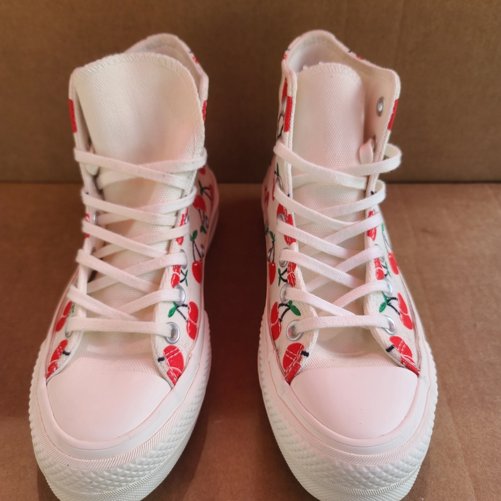 Womens Converse Chuck Taylor All Star Lift High-Top Sneaker  Cherries Size 6